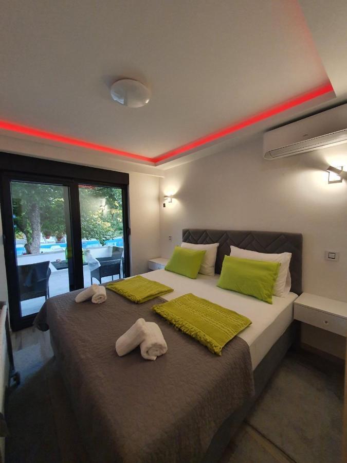 Luxury Villa Magic Kosor ภายนอก รูปภาพ