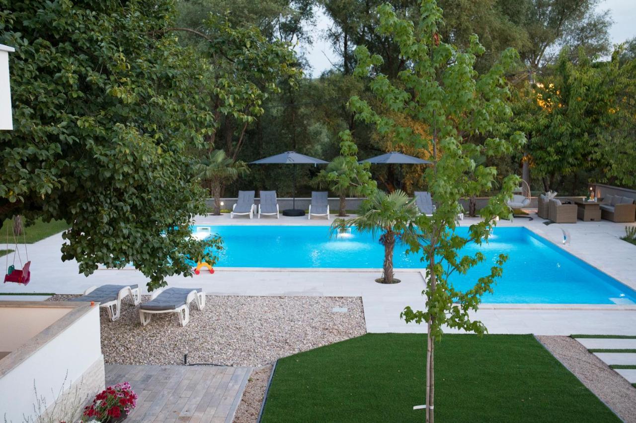 Luxury Villa Magic Kosor ภายนอก รูปภาพ